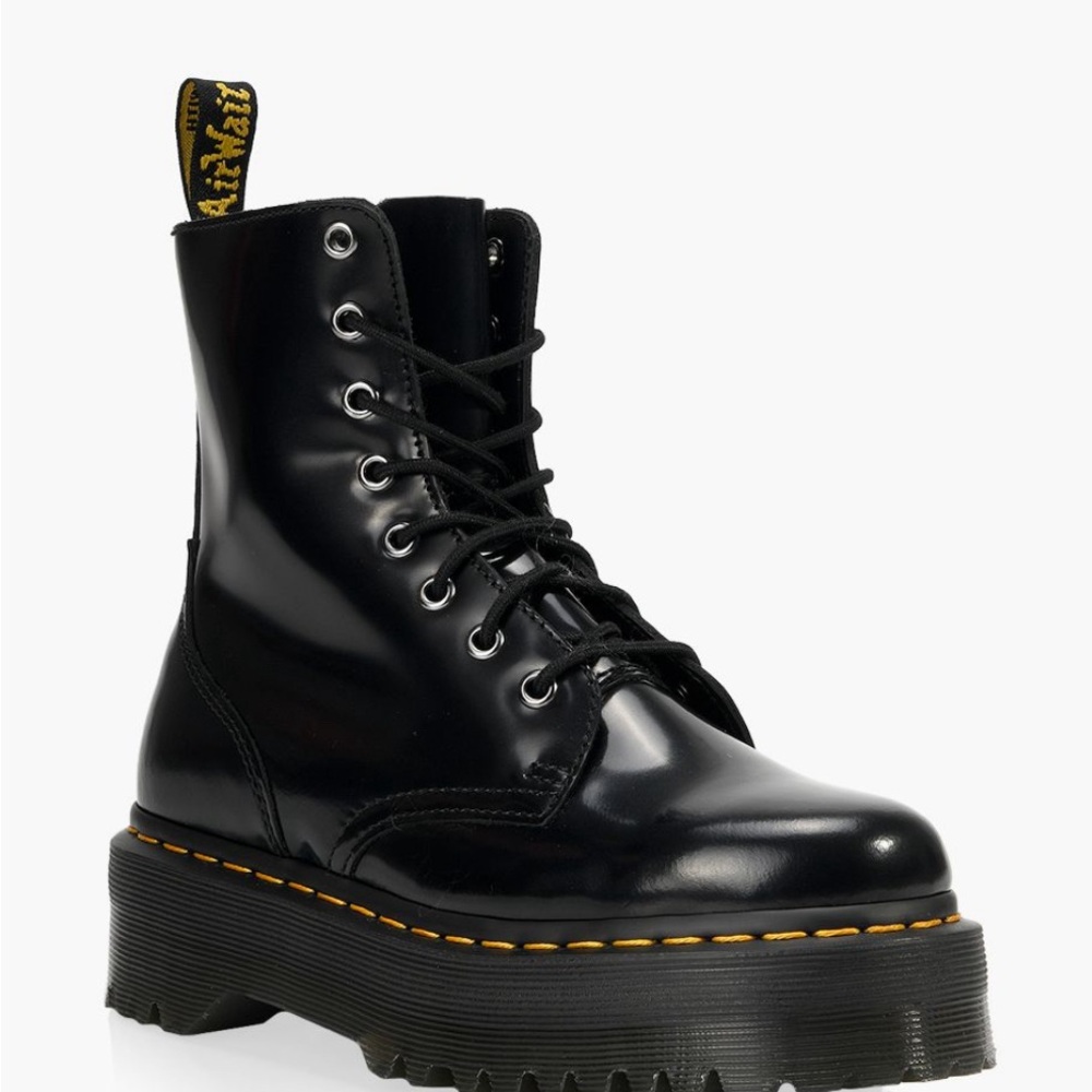 Dr. Martens platform. Size 8